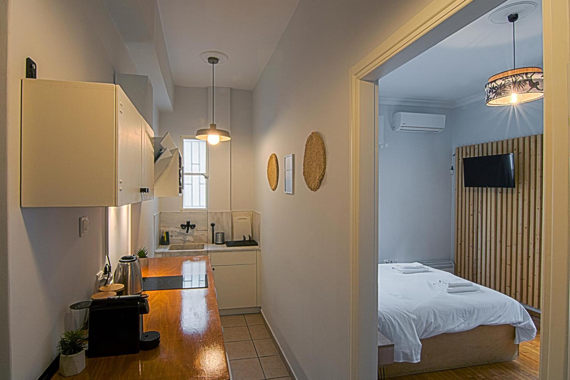 Exarcheia Urban Studio Apartment 아테네 외부 사진